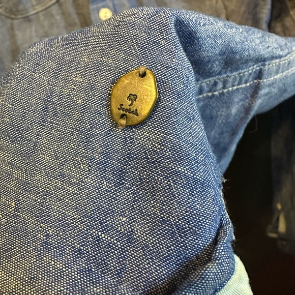 Scotch & Soda | Blue Chambray Button Down Shirt | Men’s | Medium - Picture 4 of 12